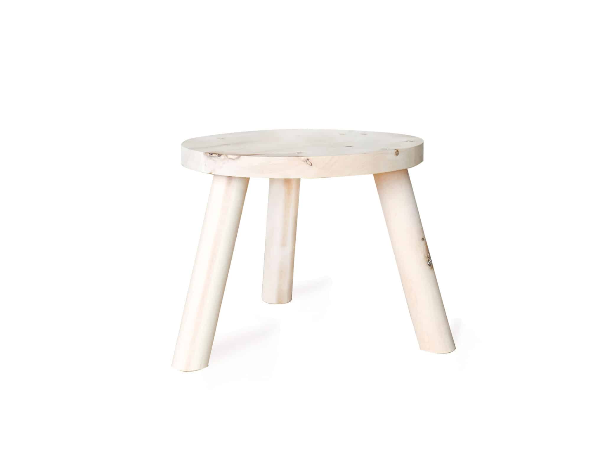 Arve-Beistelltisch-swissmade Schweizer Geschenke Schweizer Produkte Arvenholz Beistelltisch daint swiss made Arvenmoebel